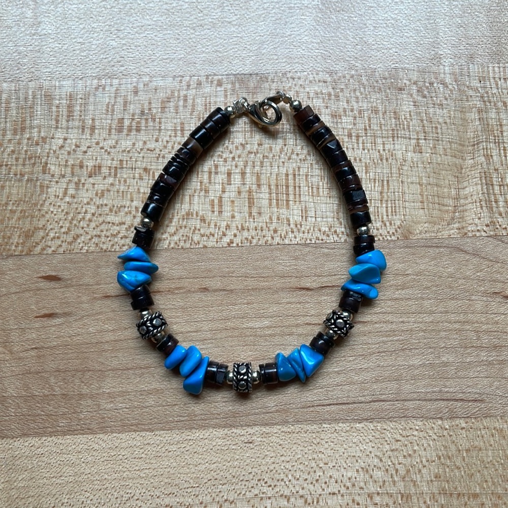 Artisan bracelet. NWOT. Made in CA 💕